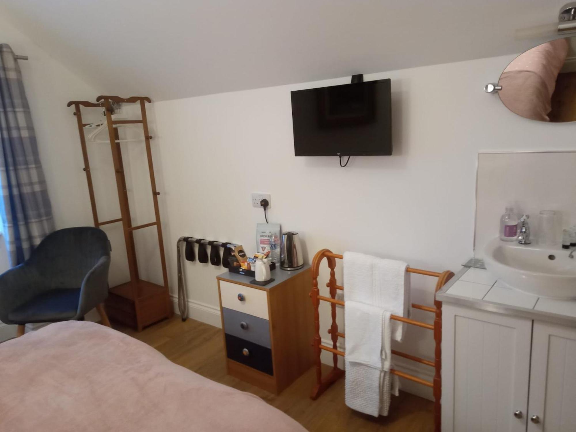 Atherstone Guest House Инвернес Екстериор снимка