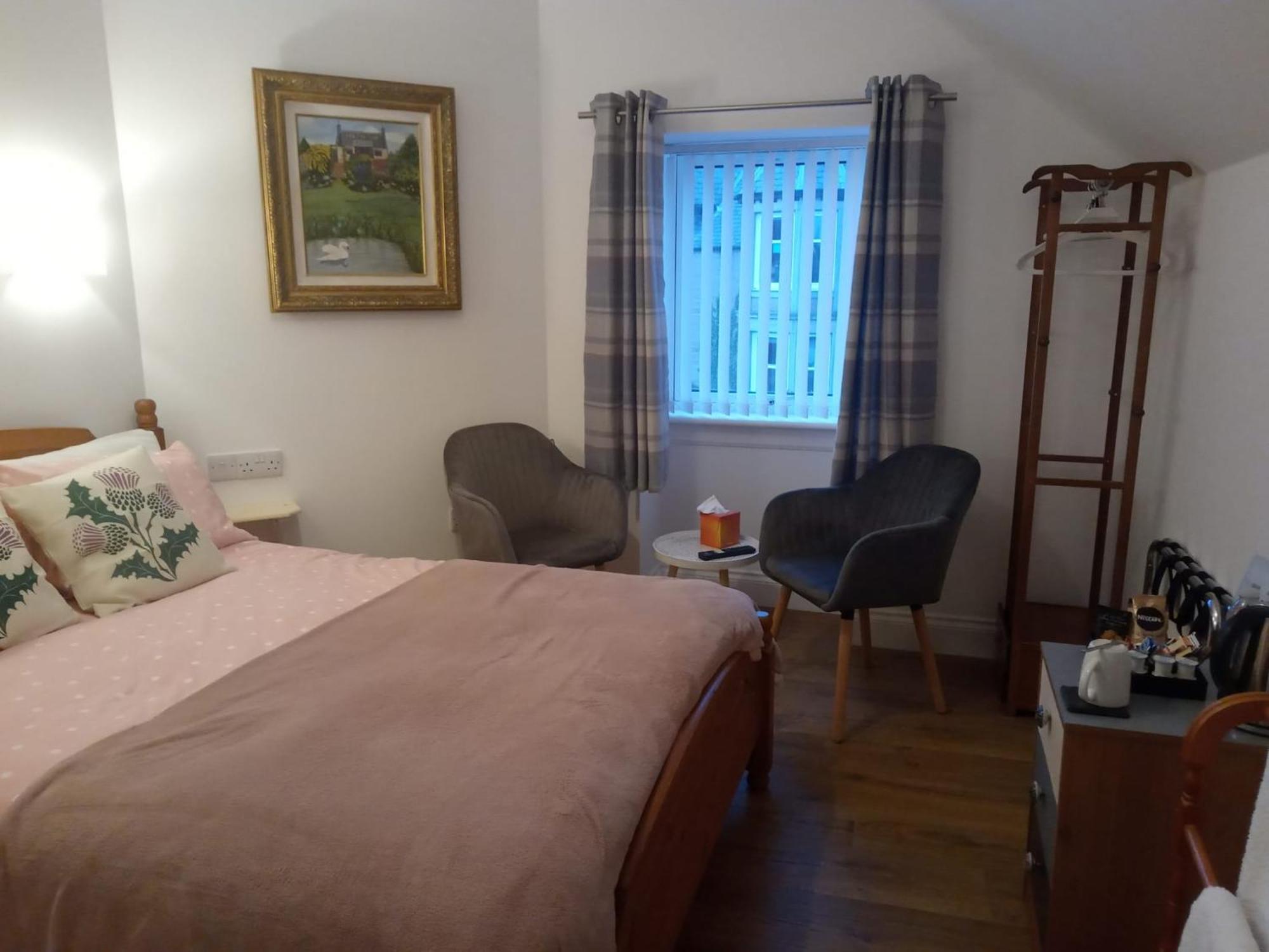 Atherstone Guest House Инвернес Екстериор снимка