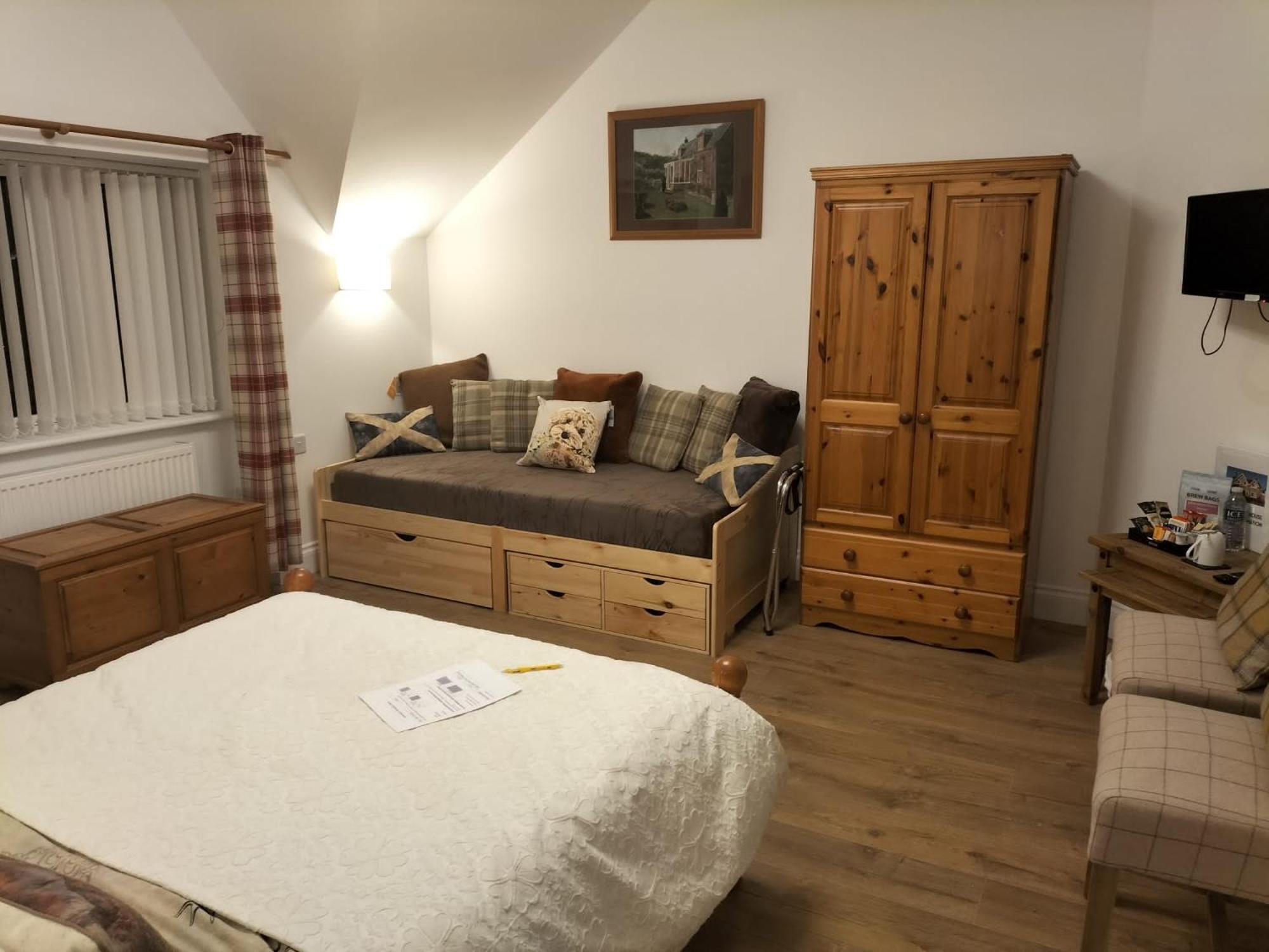 Atherstone Guest House Инвернес Екстериор снимка