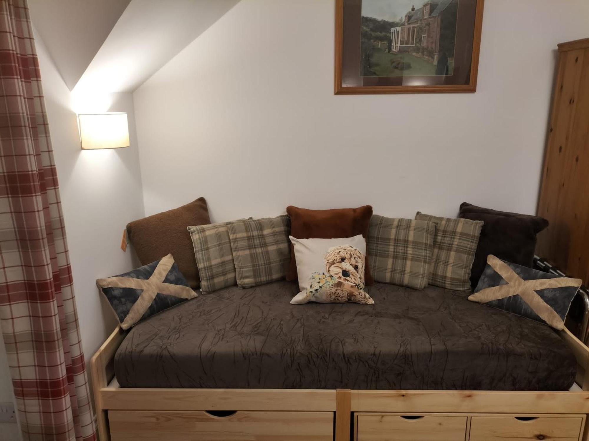 Atherstone Guest House Инвернес Екстериор снимка